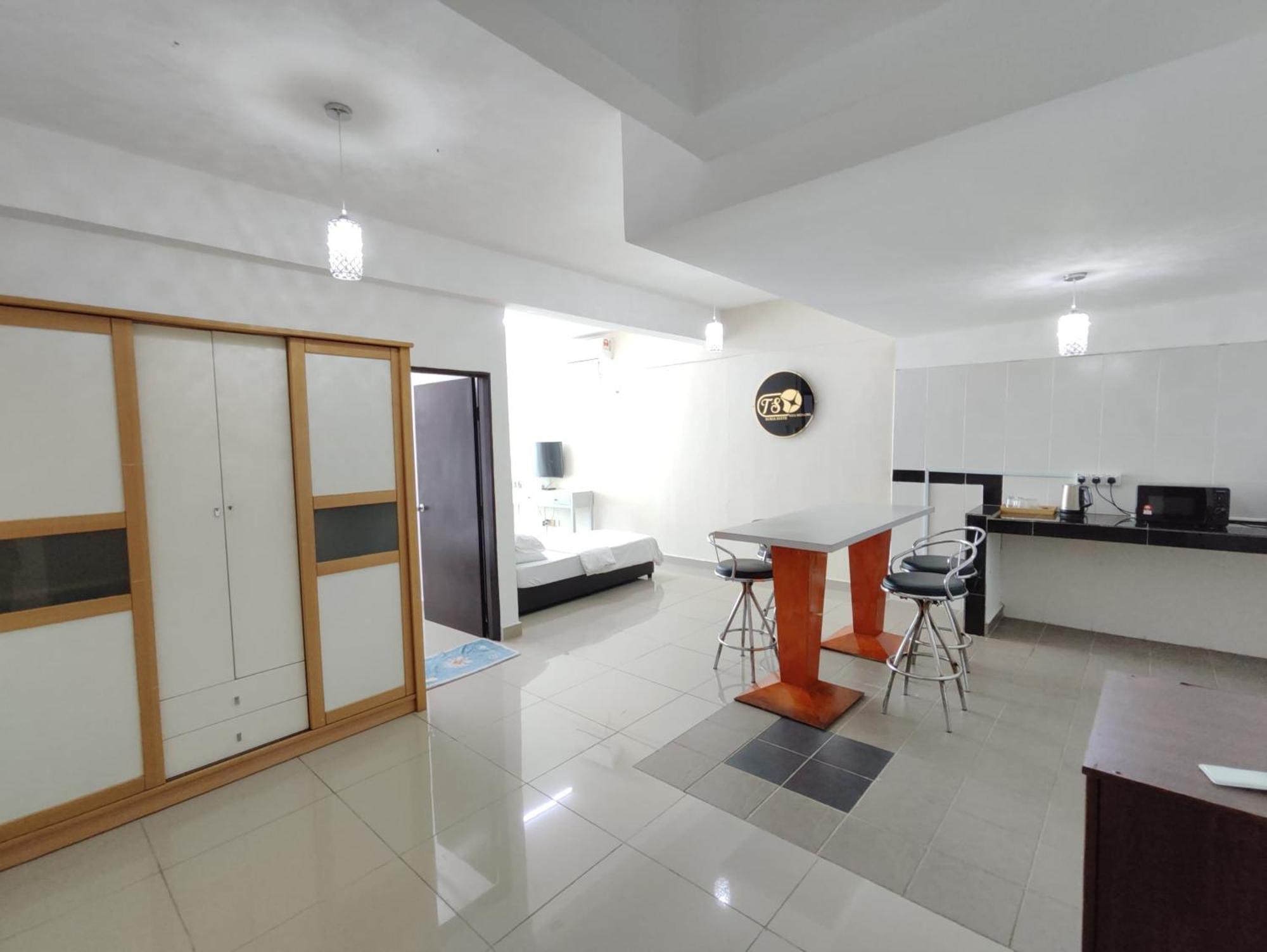 Homestay Studio Apartment Bentara Suite, Kompleks Mutiara Gua Musang Luaran gambar